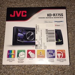 JVC CD Reciever USB/AUX